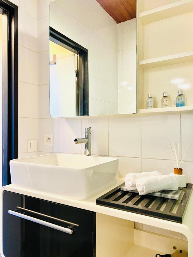 Apartment Riverview In Historical Heart Of