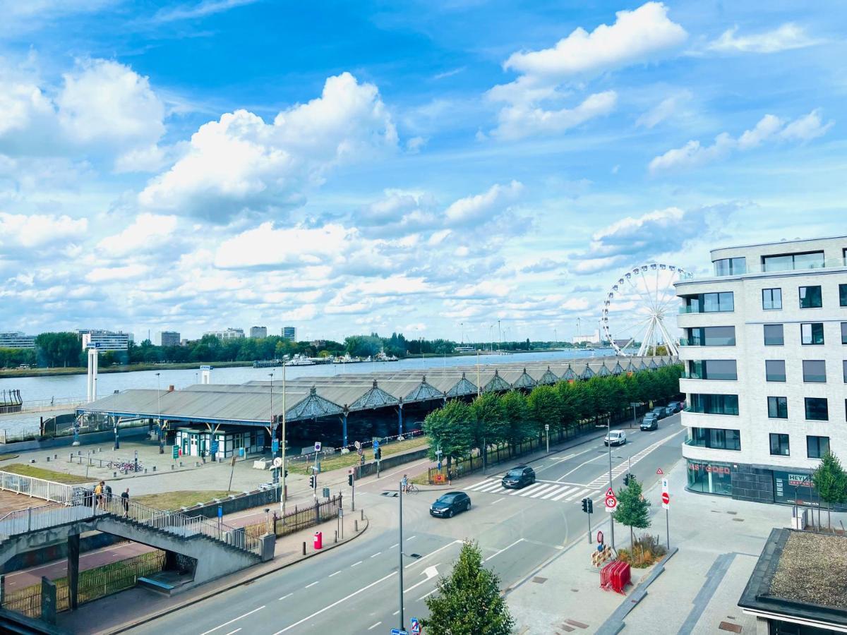 Riverview In Historical Heart Of Apartment Antwerp