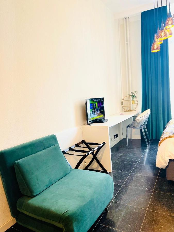 Apartment Riverview In Historical Heart Of Antwerp